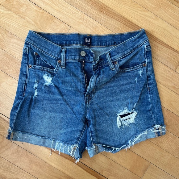 Gap 5” Denim Shorts - 26 - Picture 1 of 3